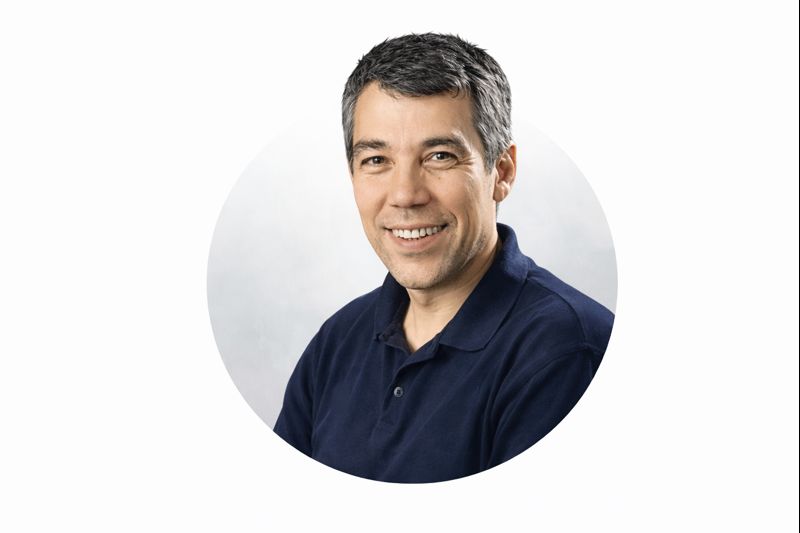 Илья Сегалович